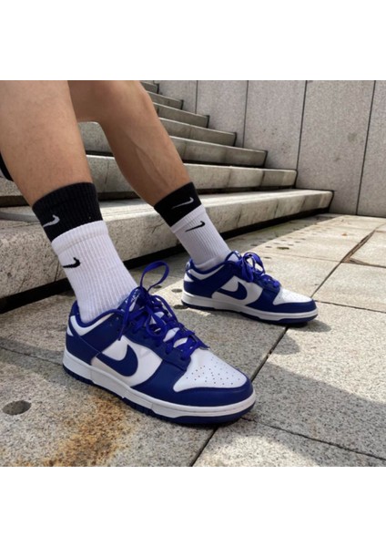 Dunk Low Retro