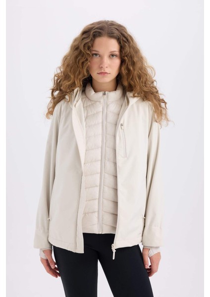 Fit Su Geçirmez Softshell Mont Rüzgar Geçirmez Kapüşonlu Cepli Fermuarlı C4959AX24WN fırsatları