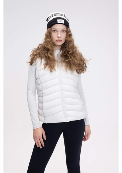 Fit Su Geçirmez Softshell Mont Rüzgar Geçirmez Kapüşonlu Cepli Fermuarlı C4959AX24WN modelleri