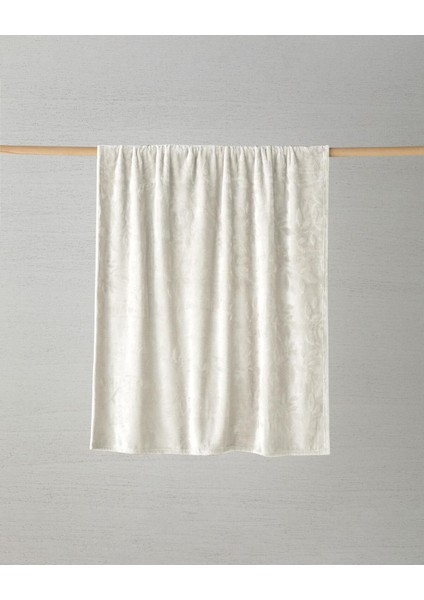 Yumuşak Jakarlı Krem Battaniye 120x160 cm, Polyester, Ekru Renk, Tek Ebat fiyatları