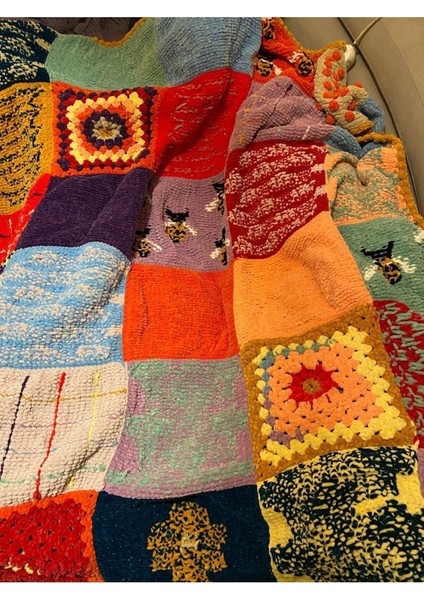 El Örgüsü Kadife Patchwork Tasarım Koltuk Şalı