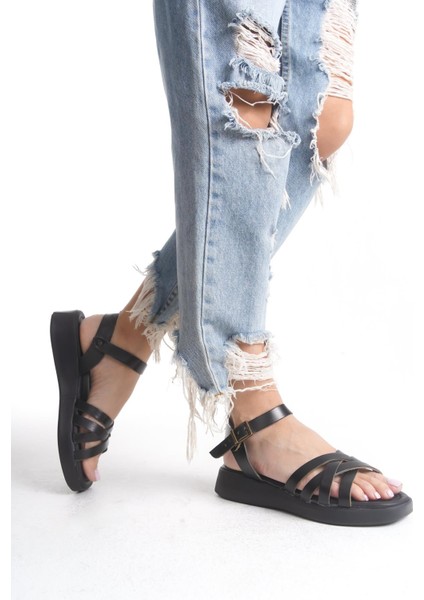 Kadın Deri Düz Topuklu Tam Kalıp Çapraz Bantlı Günlük Sandalet modelleri