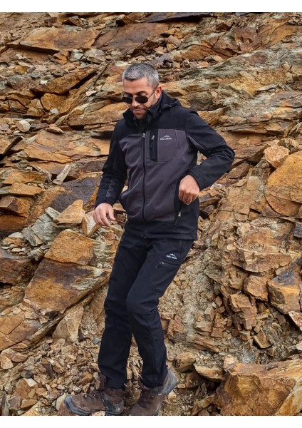 Siyah Antrasit Trail Softshell Su İtici Rüzgar Geçirmez Mont fırsatları