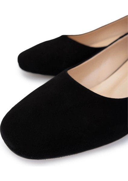 Kadın Deri Siyah Süet Topuklu Ayakkabı 1036 H5659 Bn Ayk SK24-25 Sıyah Suet modelleri