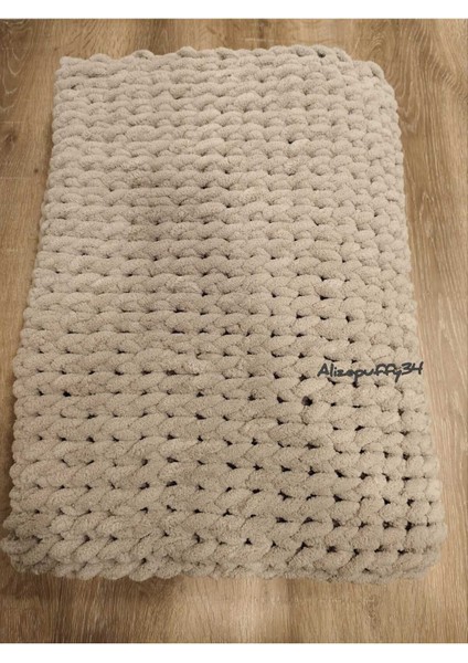 Yumuşak gri yün battaniye 120x160 cm, antibakteriyel ve şık ev dekoru fiyatları