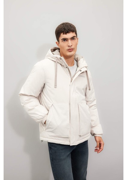 Regular Fit Kapüşonlu Fermuarlı Mont C6595AX24AU