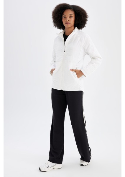 Fit Su Geçirmez Hafif Mont Slim Fit Dar Kesim Kapüşonlu Fermuarlı Cepli Mevsimlik C7802AX24WN fiyatları