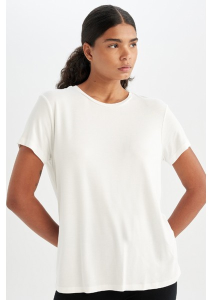 Fit Standart Fit Bisiklet Yaka Sporcu Basic Düz Kısa Kollu Tişört D1904AX24AU