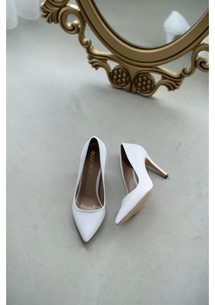 Özel Seri Klasik Stiletto Beyaz fiyatları