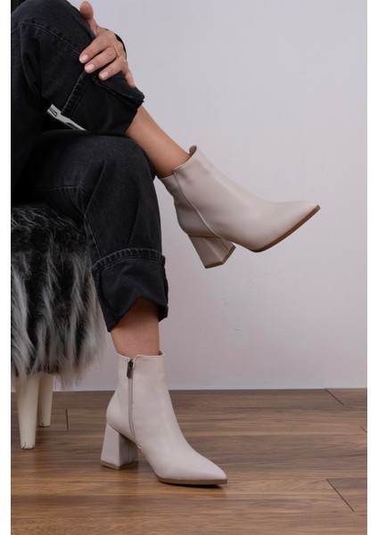 Topuklu Bot Bej modelleri