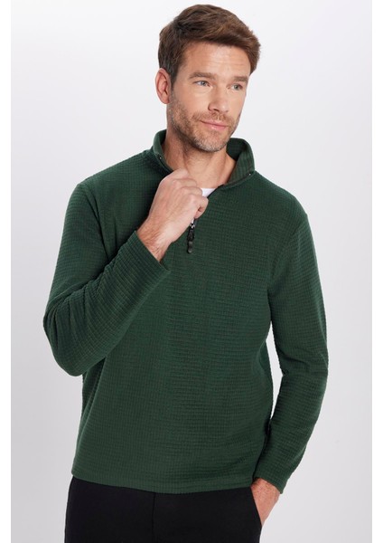 Standart Fit Rahat Kesim Tüylenme Yapmayan Soğuk Geçirmez Dik Yaka Haki Polar Sweatshirt fiyatları