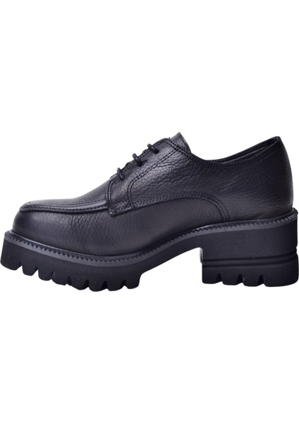 D24KA-3085 Kadın Siyah Deri Ayakkabı modelleri