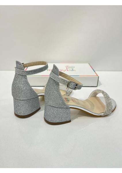 Kız Çocuk Abiye Ayakkabı Gümüş Rugan Tek Bantlı Taşlı Mezüniyet-Düğün Topuklu Çocuk Abiye Ayakkabı indirimleri