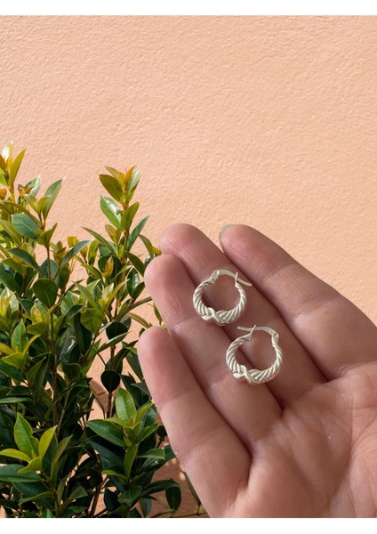 925 Ayar Ince Desenli Ay Küpe fiyatları