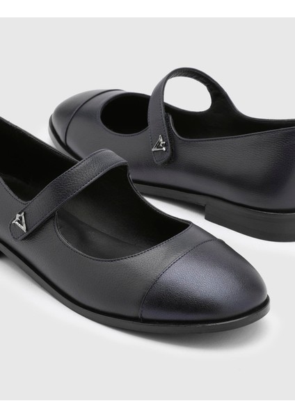 Shay Deri Kadın Lacivert Babet fiyatları