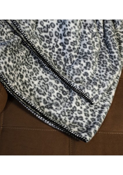Leopar Desenli Wellsoft Peluş Battaniye 110x150 cm, Renkli ve Antibakteriyel fiyatları