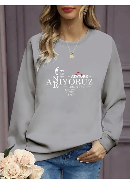 Kadın Uzun Kollu 10 Kasım Atatürkü Anma Gününe Özel Viskon Iki Iplik Kumaş Sweat