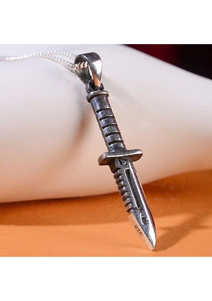 Gümüş Bıçak Figürlü Erkek Kolye 925 Ayar Gümüş Rambo Bıçağı Figürlü Kolye Kasatura Kolye