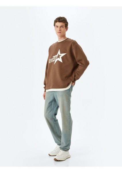 Bisiklet Yaka Oversize Pamuk Karışımlı Slogan Baskılı Sweatshirt