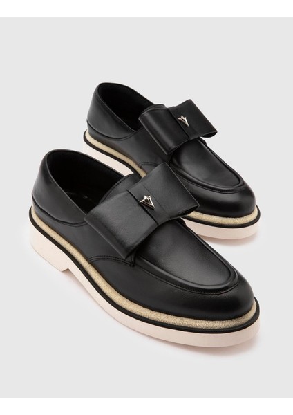 Adia Deri Kadın Siyah Loafer Ayakkabı fırsatları