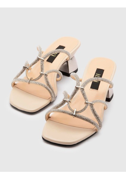 Nerida Süet Deri Taşlı Kadın Gümüş Renk Topuklu Terlik fırsatları