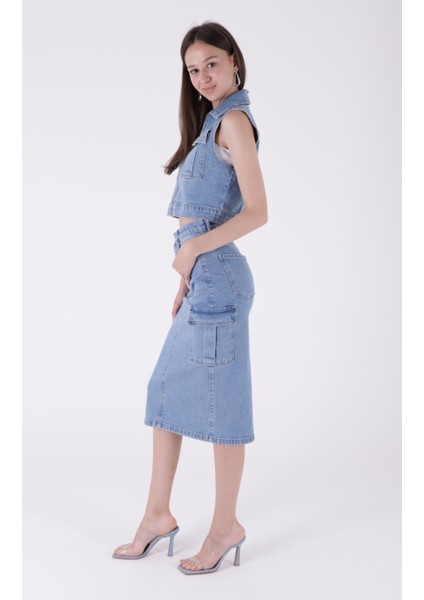 Kargo Cepli Detaylı ve Normal Belli Orta Boy Uzunlukta Kadın Kot Etek Açık Mavi denim Rıchmost
