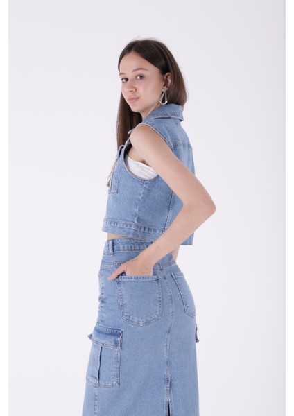 Kargo Cepli Detaylı ve Normal Belli Orta Boy Uzunlukta Kadın Kot Etek Açık Mavi denim Rıchmost