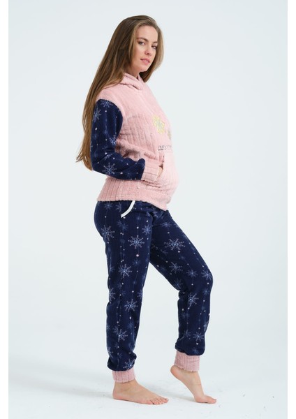 Kışlık Well Soft Kar Tanesi Desenli Kapüşonlu ve Kanguru Cepli Ikili Polar Peluş Pijama