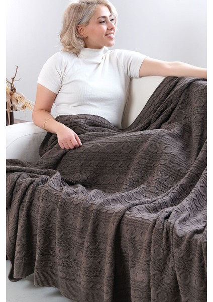 Kahverengi örgü triko koltuk ve çocuk battaniyesi, 130x150 cm, yumuşak ve şık tasarım