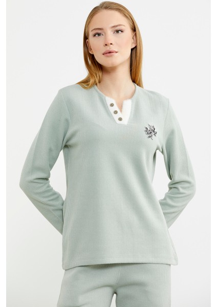 Fitilli Yaka Detaylı Pijama Takım - Yeşil