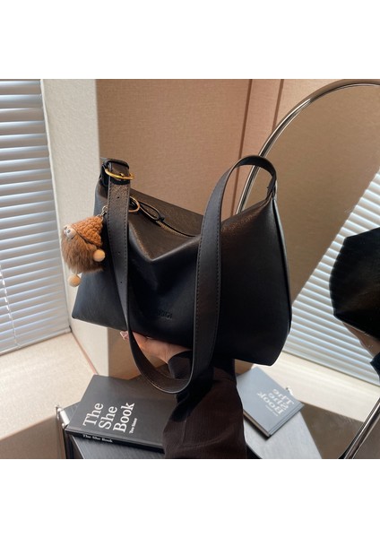 Kadın Büyük Kapasiteli Çapraz Askılı Çok Yönlü Gündelik Omuz Banliyö Çanta (Yurt Dışından)