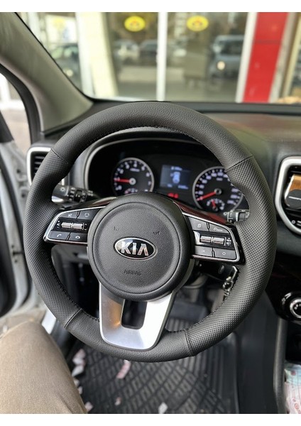Kia Sportage 2020-2024 Araca Özel Direksiyon Kılıfı (Nokta Düz) fiyatları