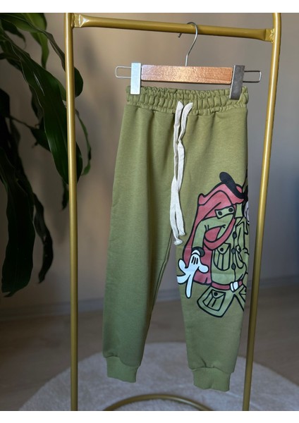 Yeşil Mickey ve Arkadaşları Eşofman Takımı indirimleri