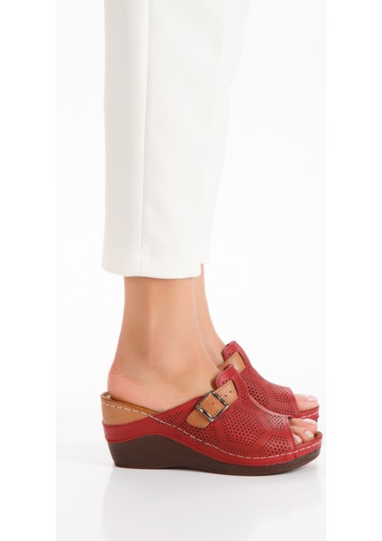 Iç Dış Deri Dolgu Topuk 7.5 cm Kadın Terlik fiyatları