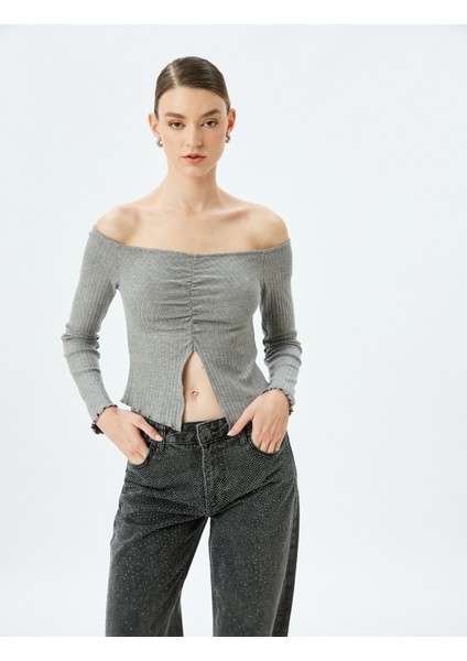 Uzun Kollu Madonna Yaka Omzu Açık Asimetrik Pencere Detaylı Bluz fiyatları