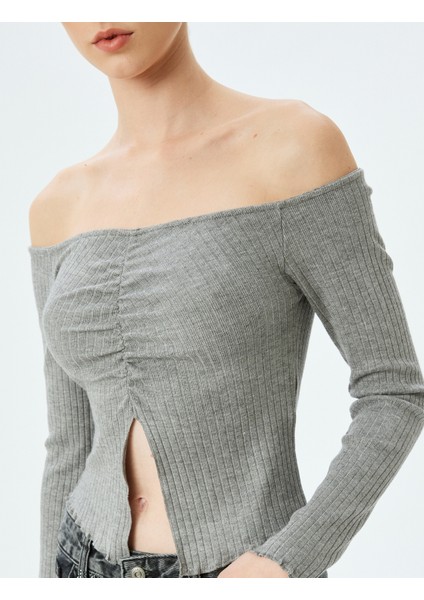 Uzun Kollu Madonna Yaka Omzu Açık Asimetrik Pencere Detaylı Bluz indirimleri