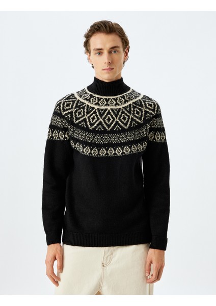 Dik Yaka Desenli Triko Kazak modelleri