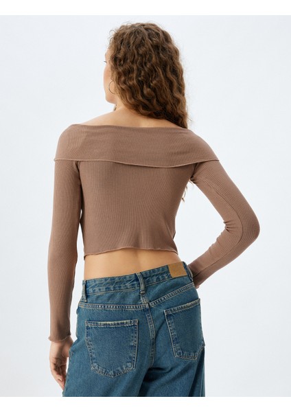 Uzun Kollu Tişört Katlı Yaka Düğmeli Slim Fit fırsatları