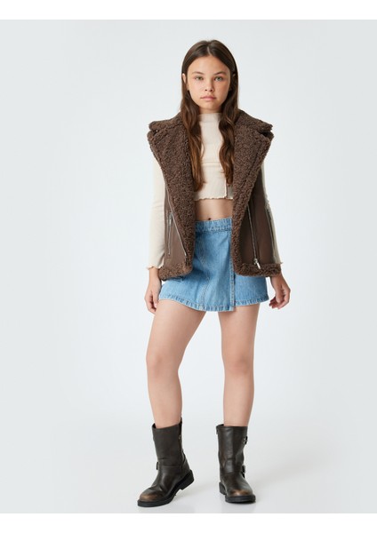 Deri Görünümlü Yelek Peluş Detaylı Fermuarlı Cepli