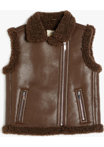 Deri Görünümlü Yelek Peluş Detaylı Fermuarlı Cepli modelleri