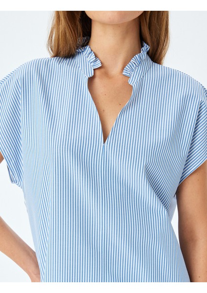 Bol Kalıp Fırfırlı Dik Yaka Çıkma Kısa Kol Çizgili Bluz indirimleri