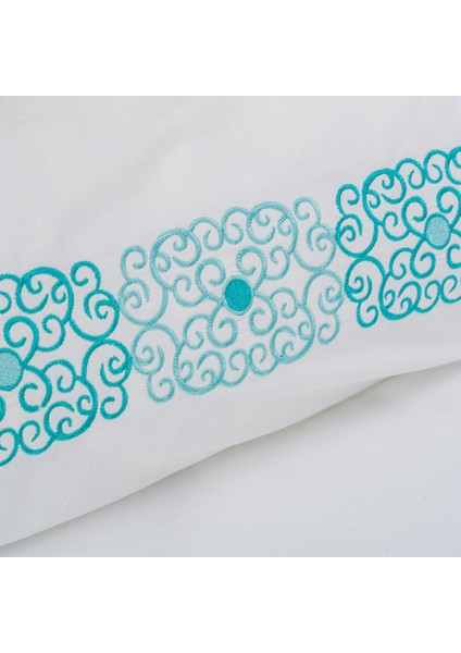 Anemon Pamuklu Çift Kişilik Nakışlı Nevresim Seti 7 Li Beyaz