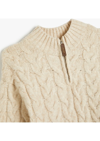 Yarım Fermuarlı Saç Örgüsü Detaylı Uzun Kollu Kazak indirimleri