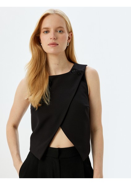 Düğmeli Yuvarlak Yaka Crop Asimetrik Yelek fiyatları