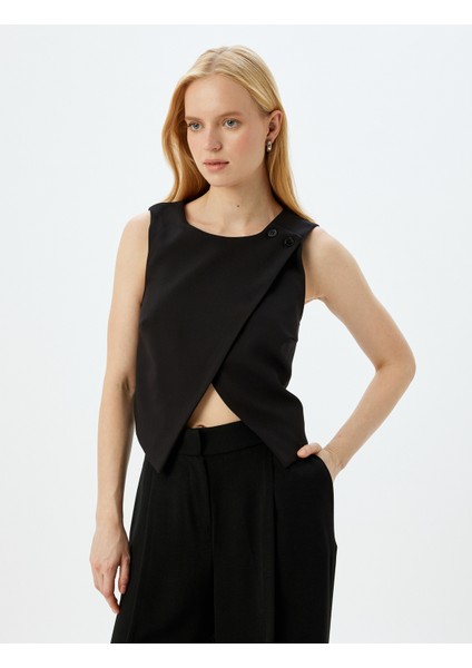 Düğmeli Yuvarlak Yaka Crop Asimetrik Yelek modelleri