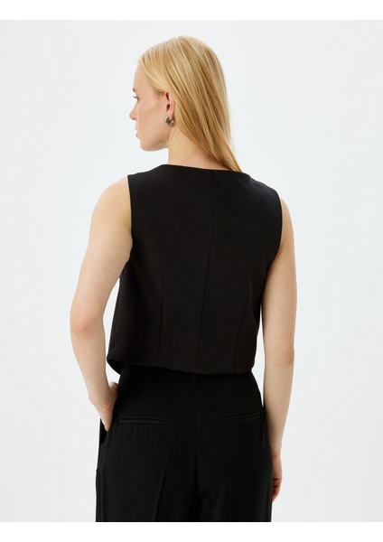 Düğmeli Yuvarlak Yaka Crop Asimetrik Yelek fırsatları