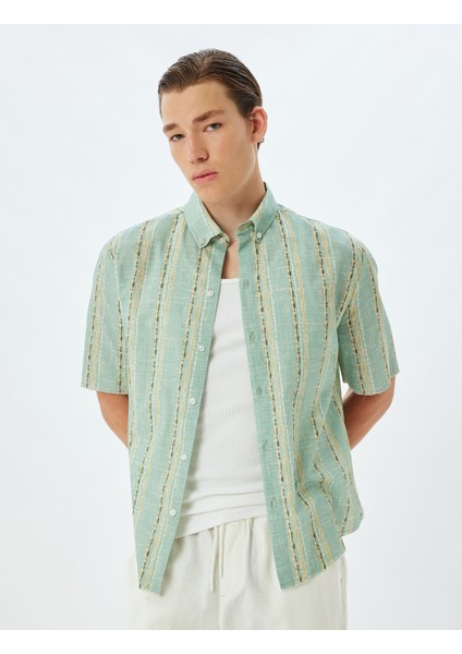 Desenli Gömlek Kısa Kollu Düğmeli Yaka Pamuklu modelleri