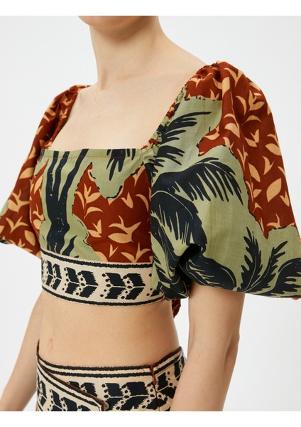 Crop Bluz Kare Yaka Tropikal Baskılı indirimleri