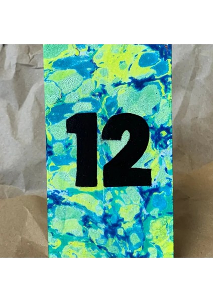 El Yapımı Ebrulu 12 Numara Kapı Süsü - 7 x 16 cm