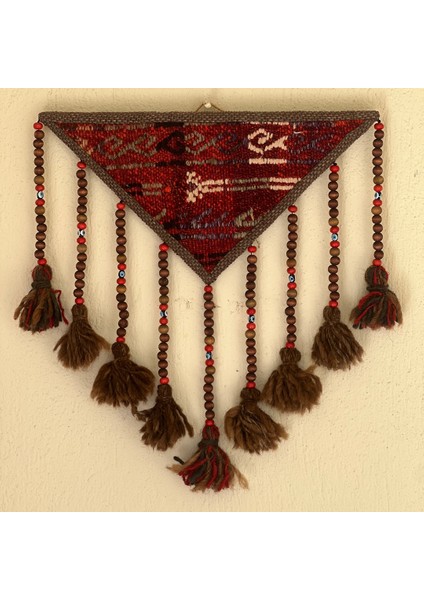 Etnik Desenli Nazarlıklı Duvar Kilimi